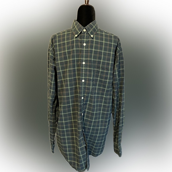 Roundtree & Yorke Long Sleeve Plaid Button Down Shirt size LT - Picture 2 of 13